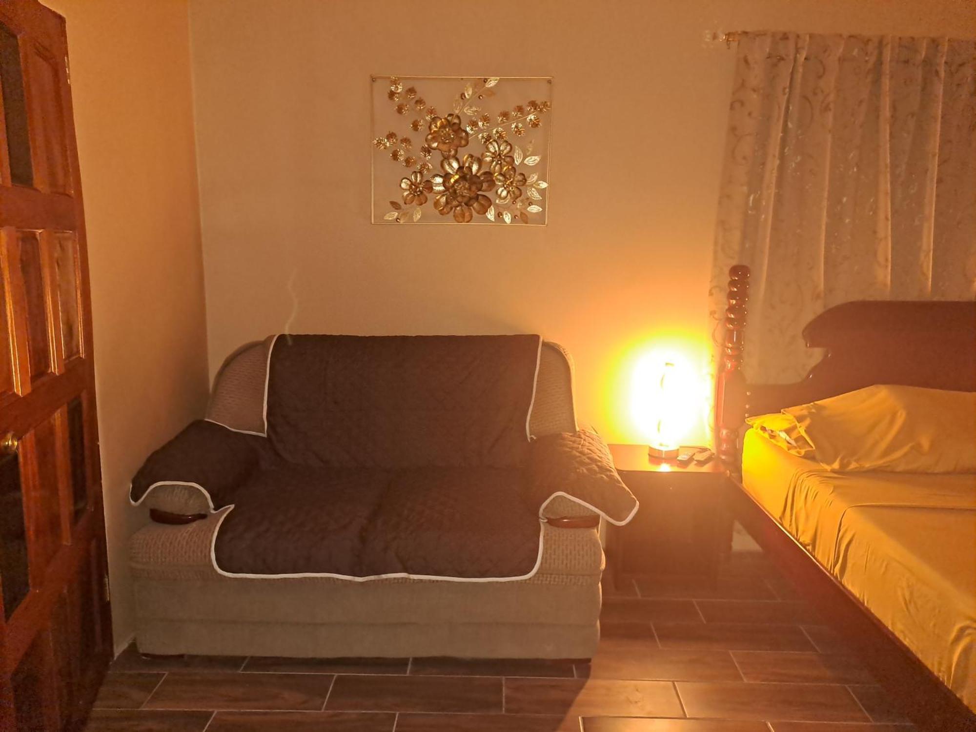 Banyan Rose Room 3 Orange Walk Eksteriør billede